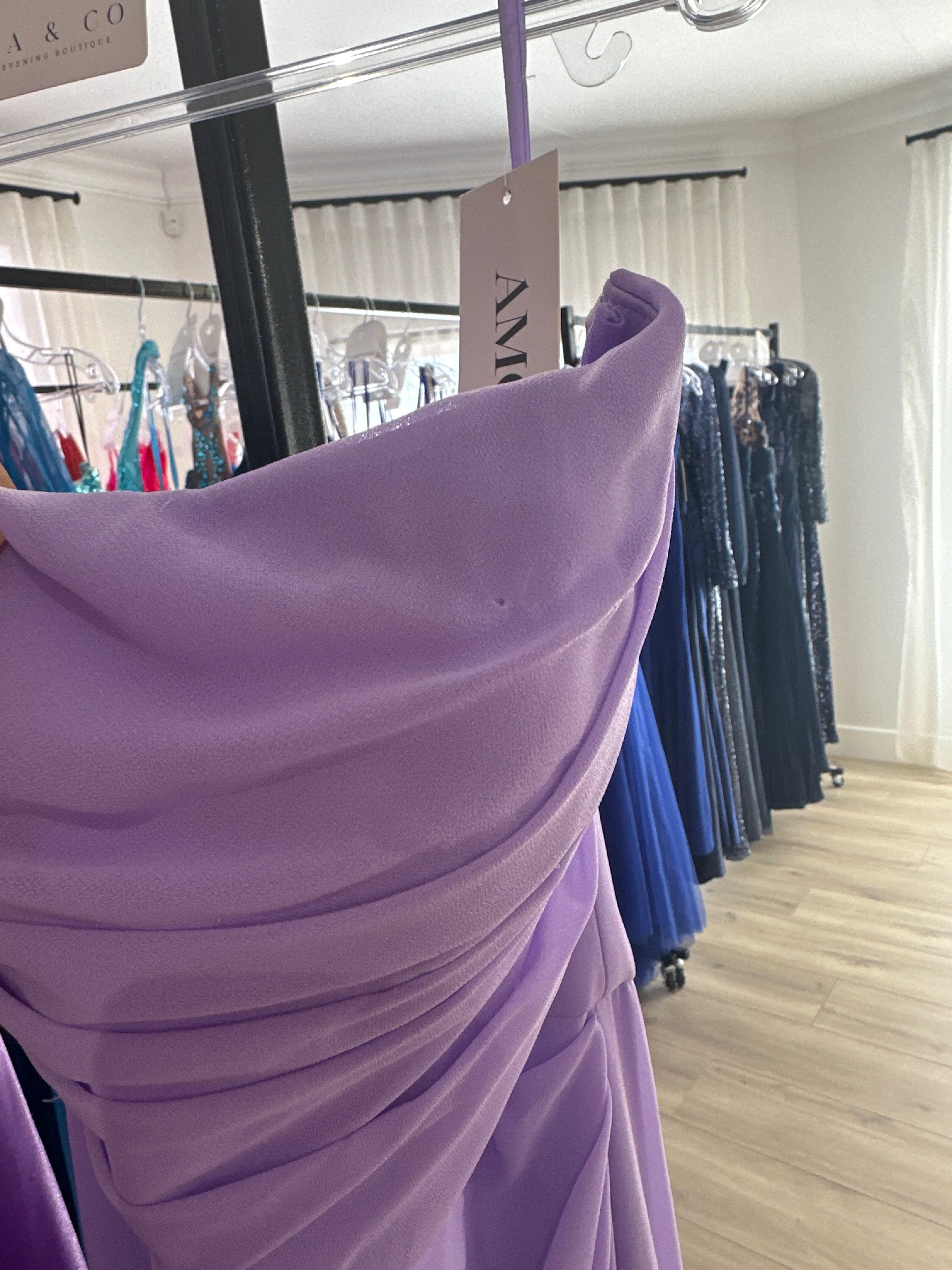 LAVENDER T702 (SHOWROOM SALE)