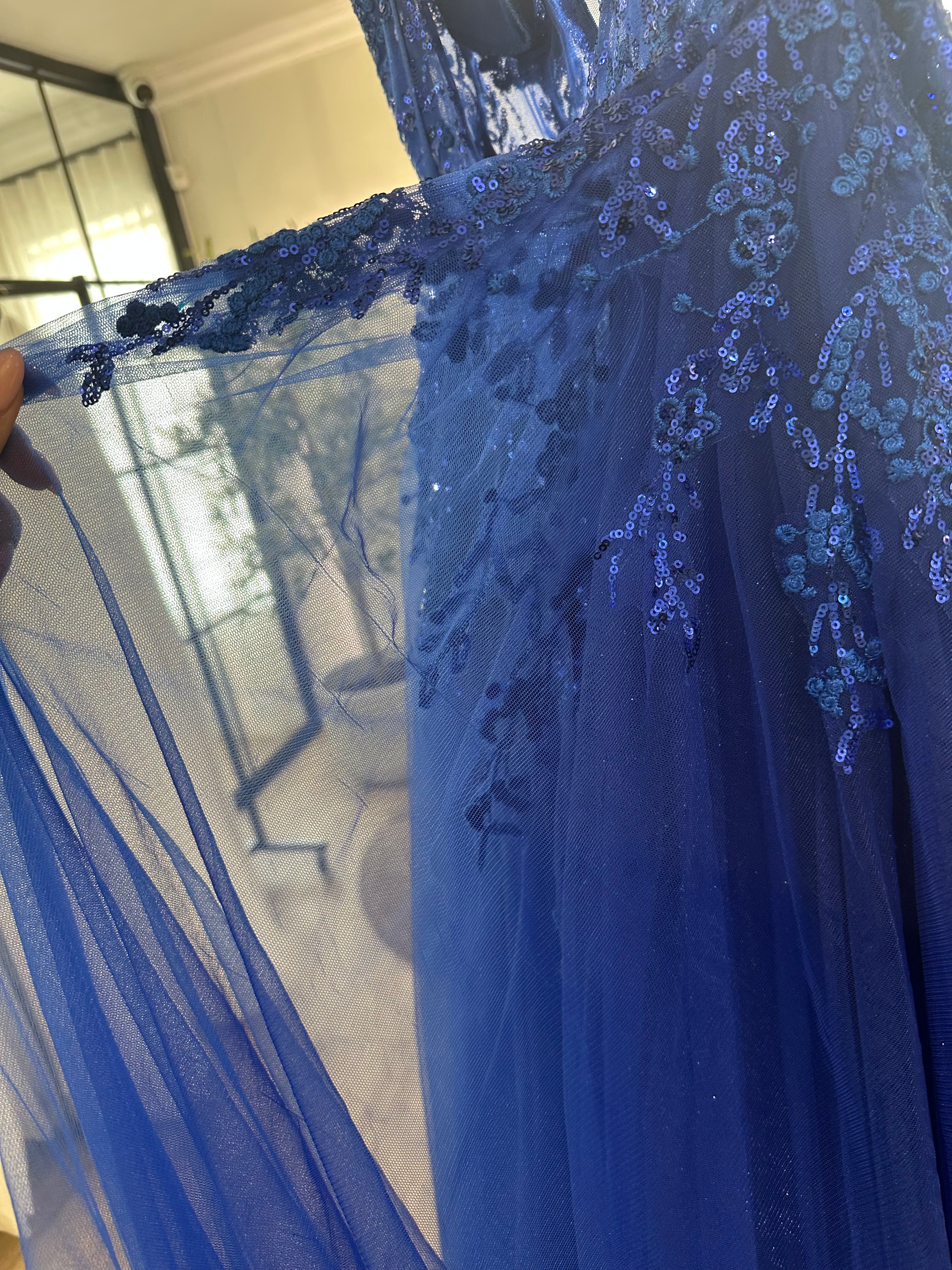 ROYAL BLUE TE216 (SHOWROOM SALE)