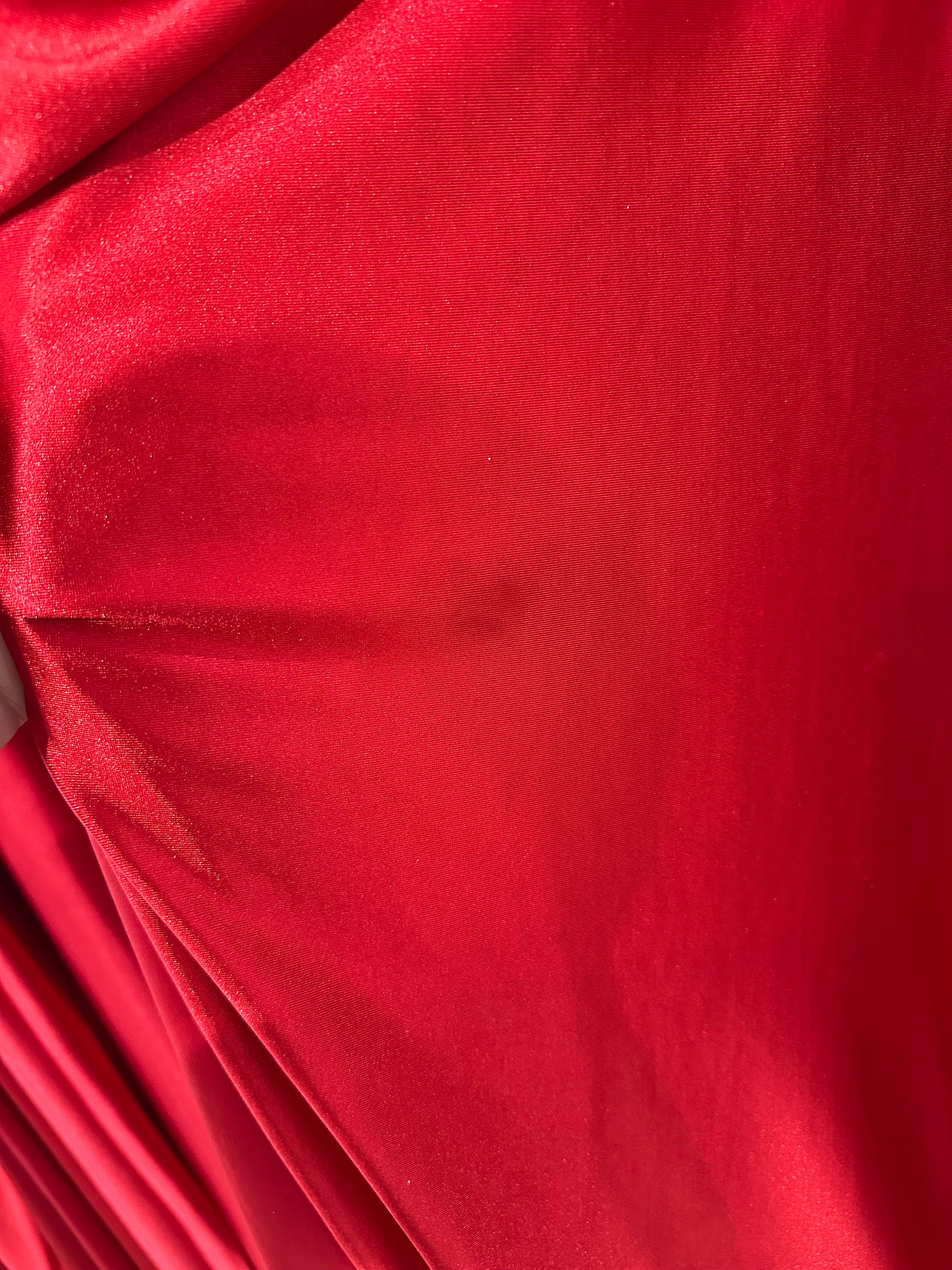 TK583 GRACE - RED (SHOWROOM SALE)