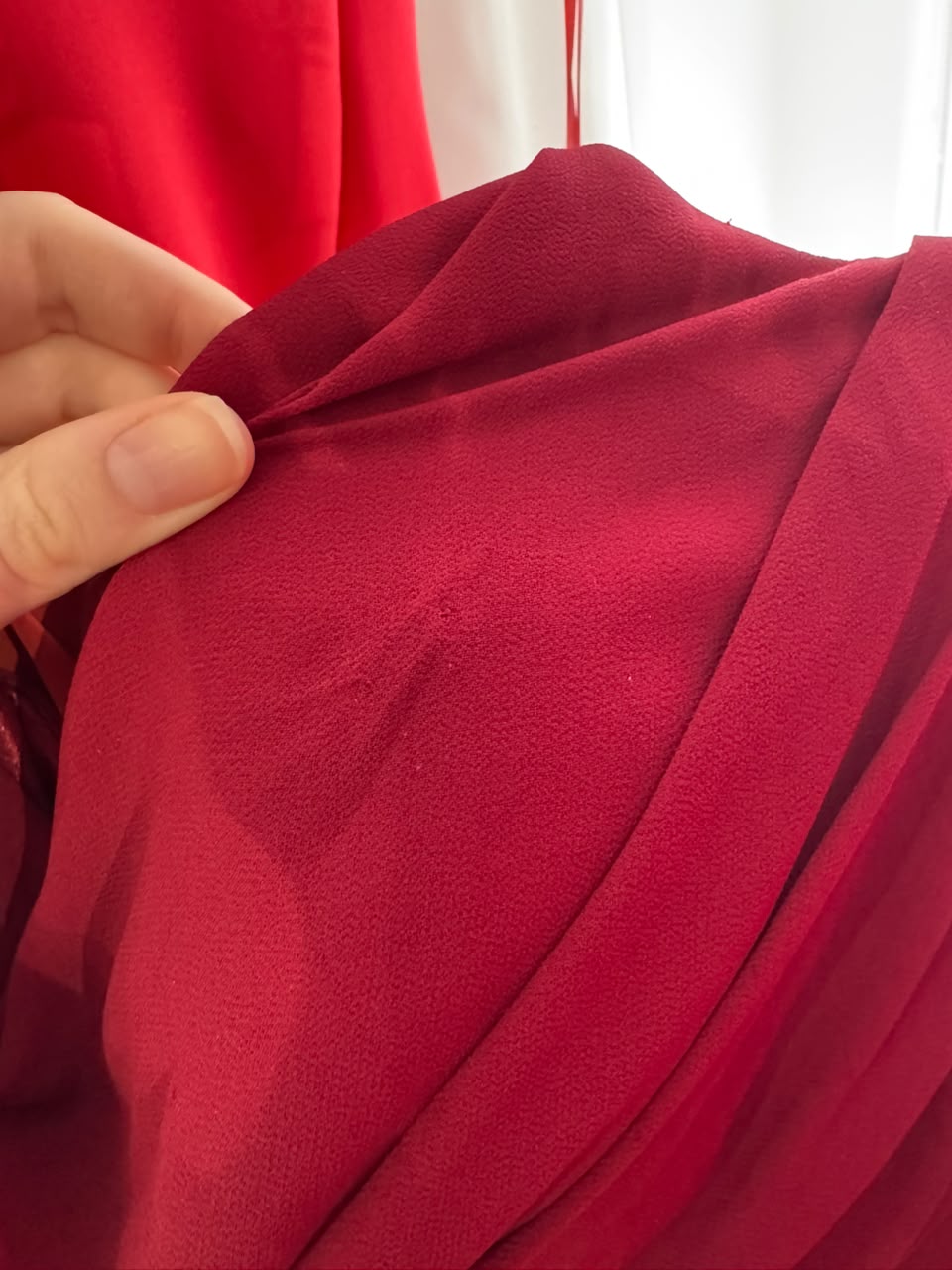 T703 - BURGUNDY M