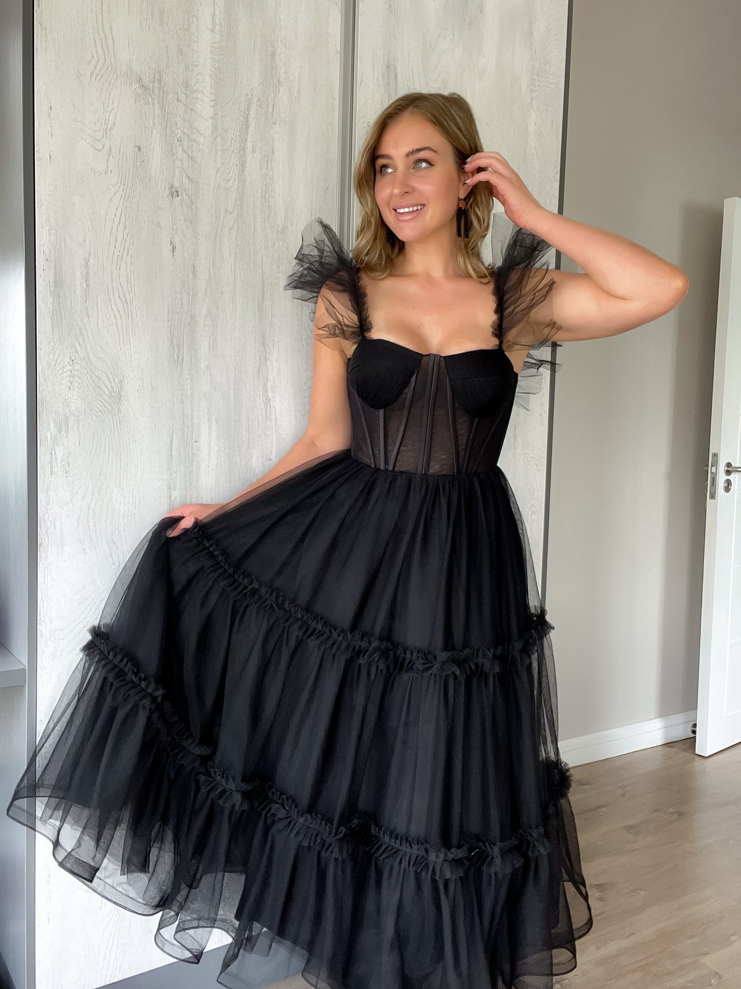 TULLE CORSET TEA-LENGTH DRESS
