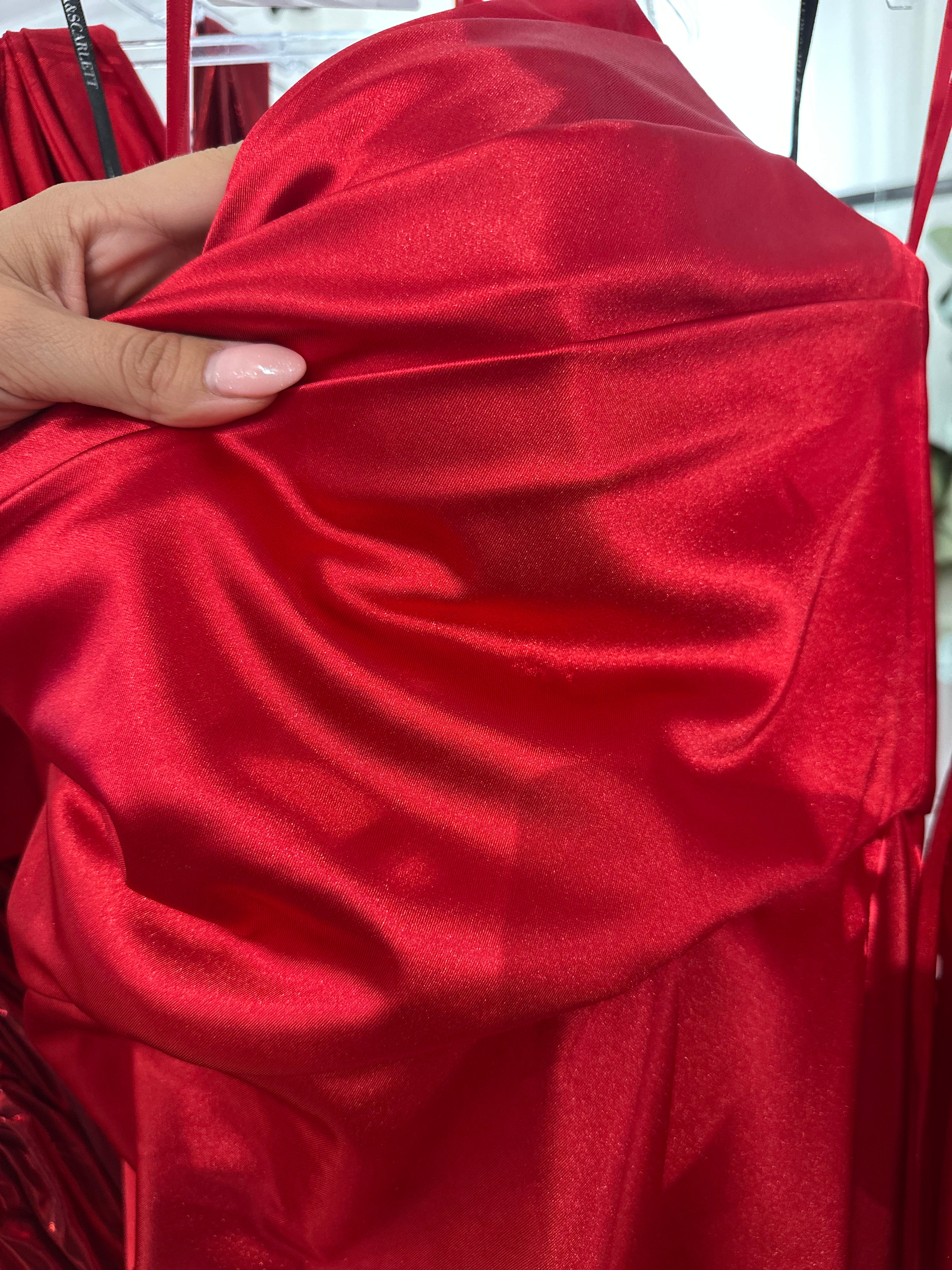 RED T704 (SHOWROOM SALE)