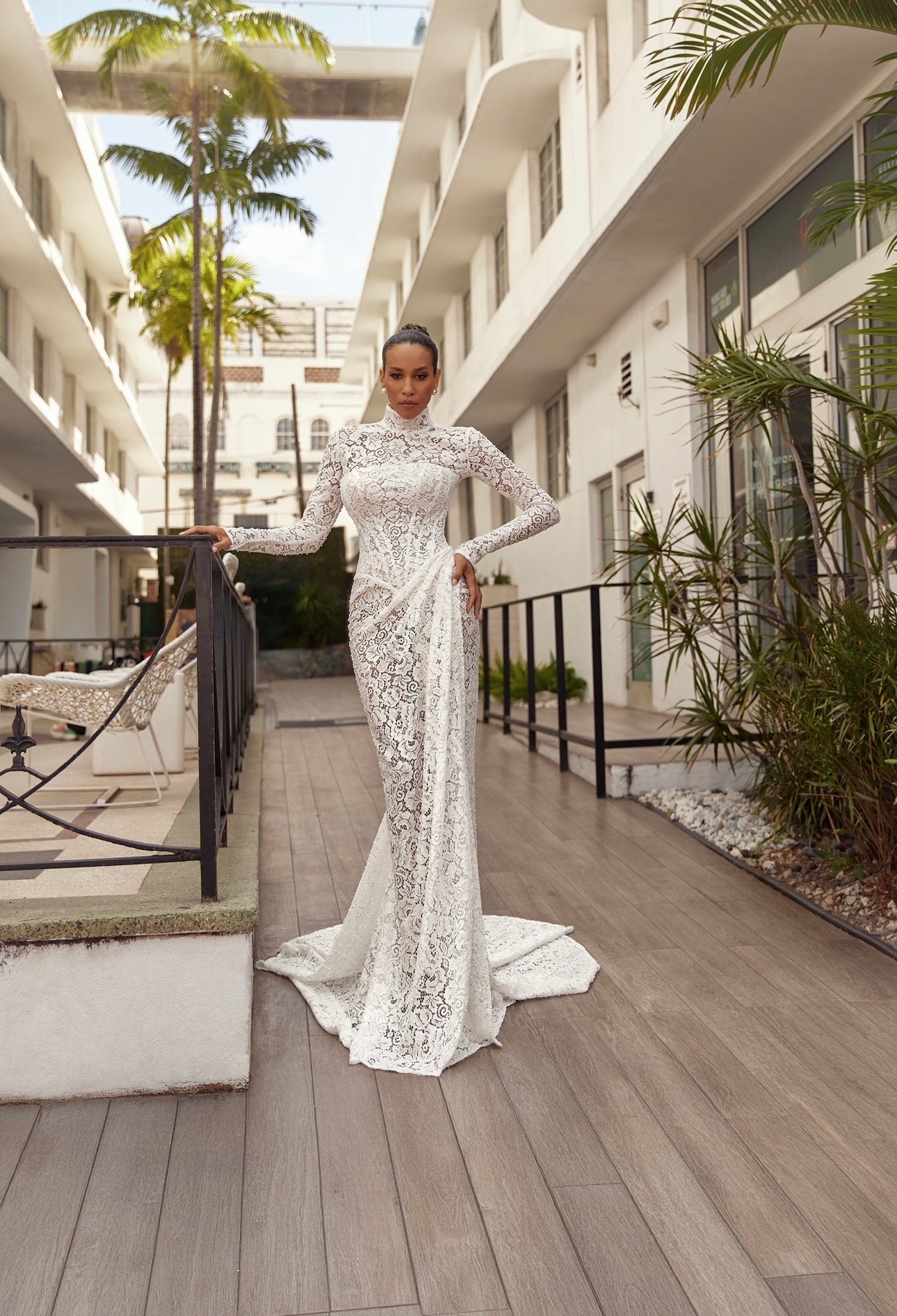 AMINA