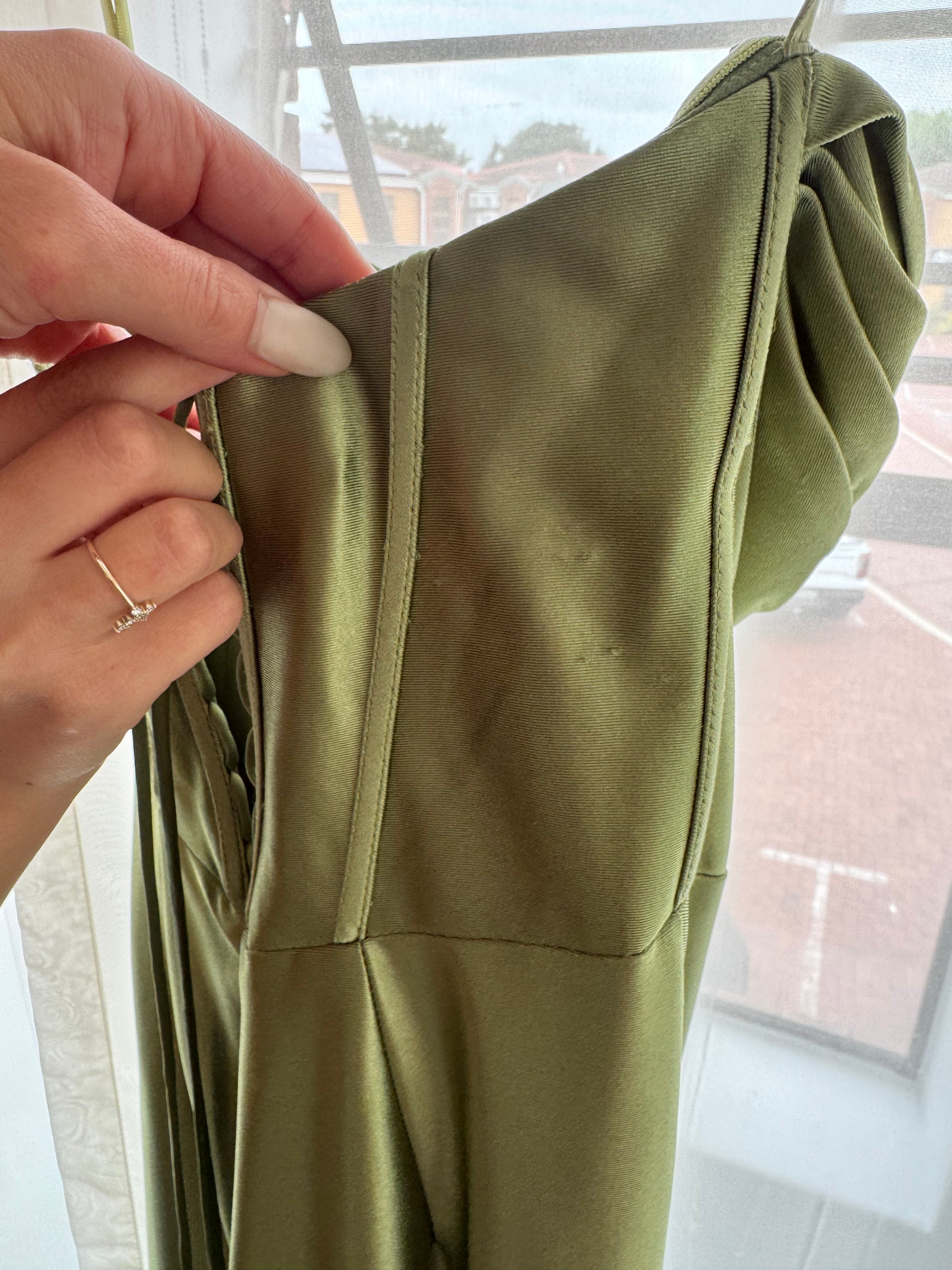 GREENERY STRAPLESS LUXE SATIN FITTED GOWN- CD338 (SHOWROOM SALE)