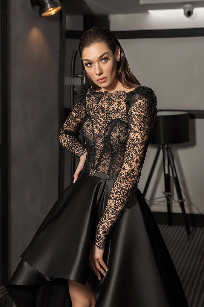 1982 OKSANA MUKHA COUTURE